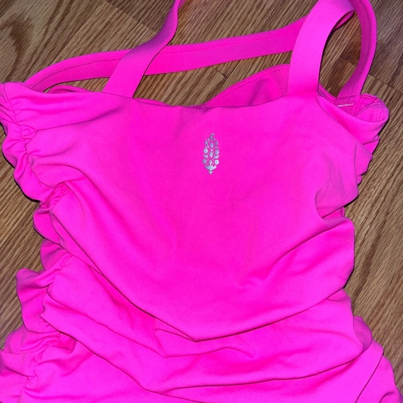 Free people Hot Pink Top - Picture 2 of 2